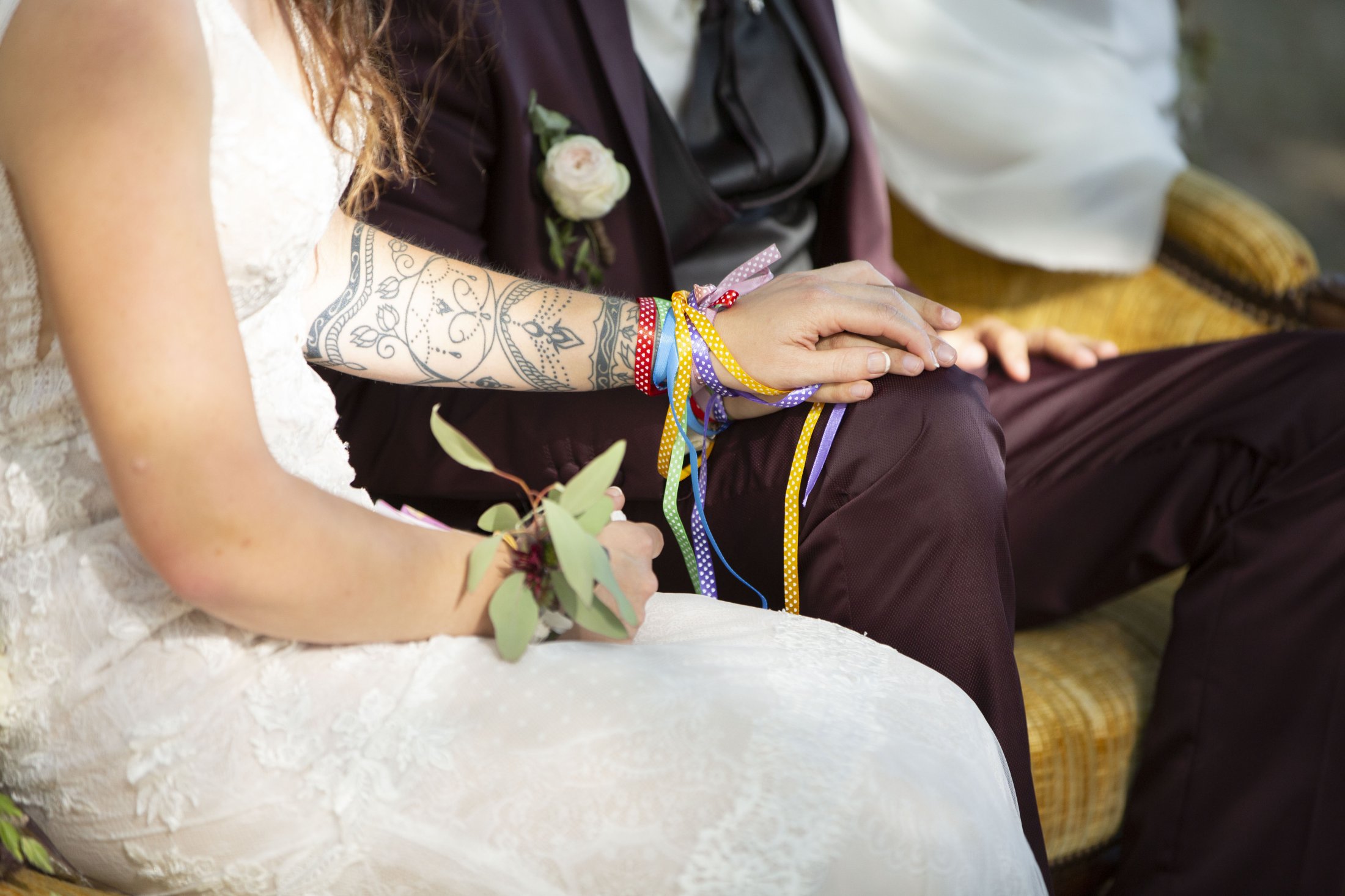 Mariage nature : rituel des rubans